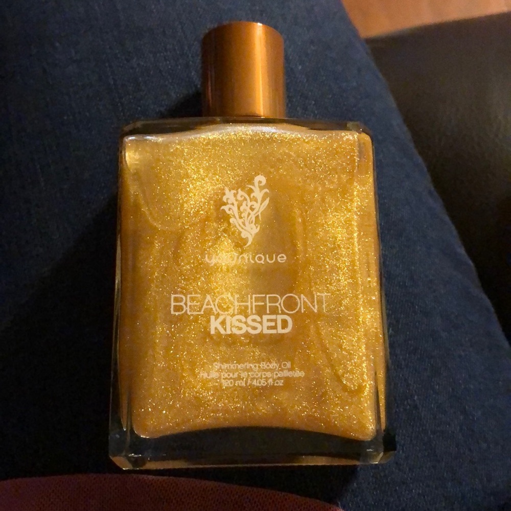 Beachfront Kissed Body Oil